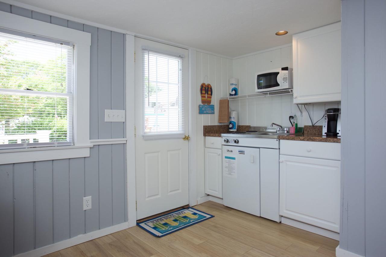 Drake'S Island Resort & Cottages Wells Bagian luar foto