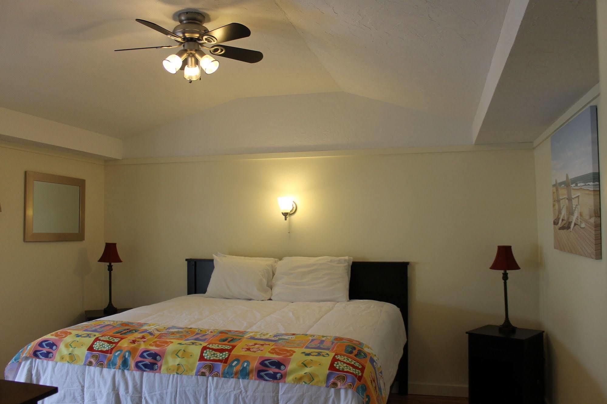 Drake'S Island Resort & Cottages Wells Bagian luar foto